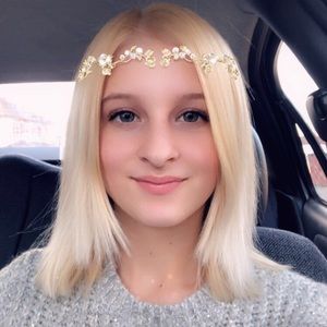 Meet your Posher, Ashley